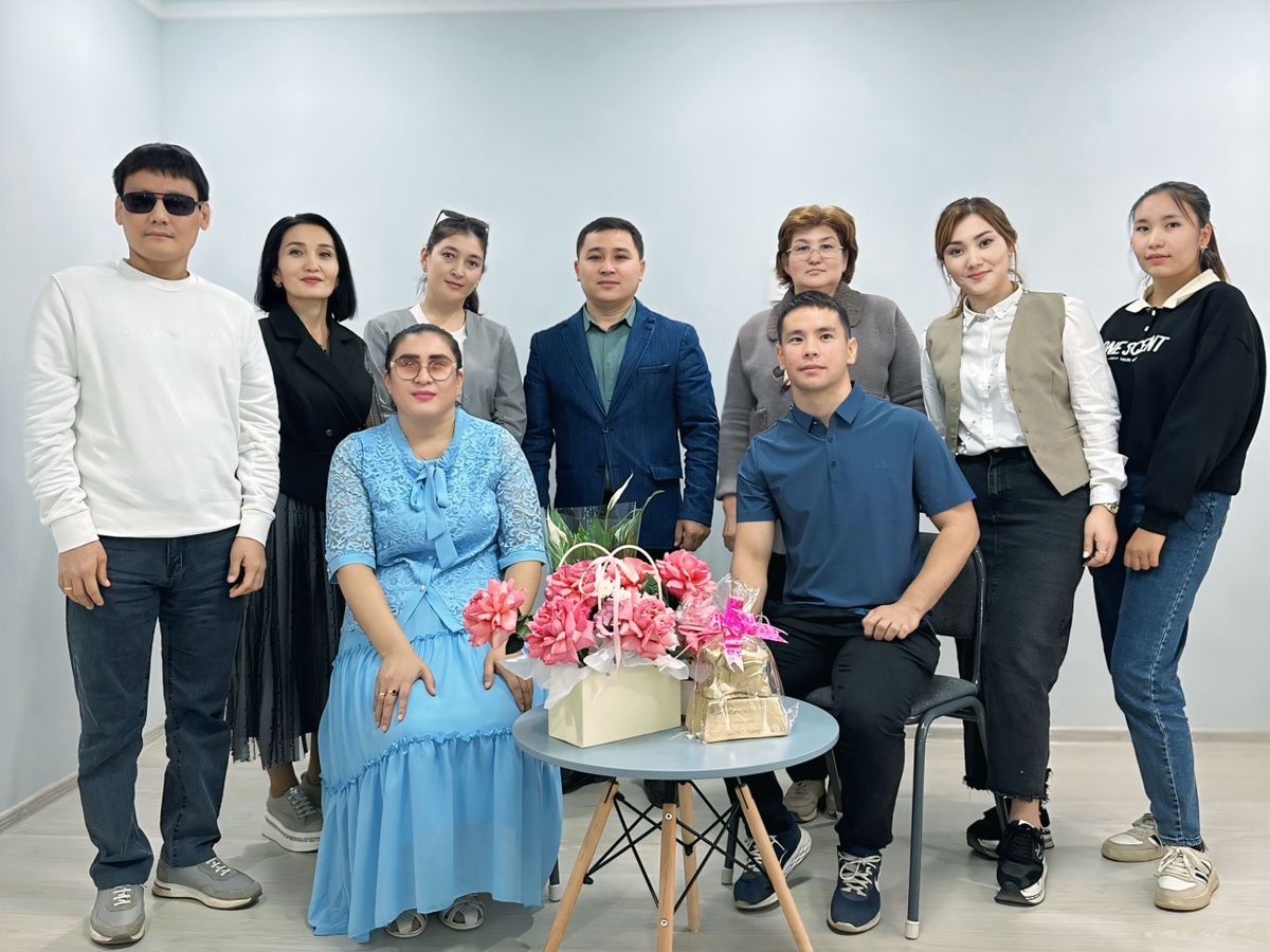 Вечер встречи "Разносторонне развитых художников"